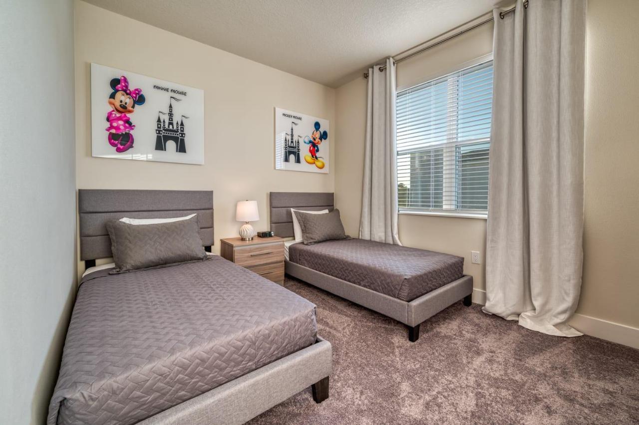 Comfortable Townhome With Private Pool Near Disney Four Corners Kültér fotó